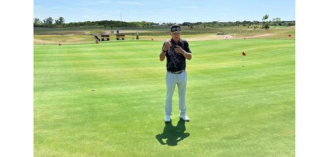 Höhepunkt des Turnier der Präsidentin ist „BEAT the PRO“ mit Golf-Profi Frank Adamowicz Höhepunkt des Turnier der Präsidentin ist „BEAT the PRO“ mit Golf-Profi Frank Adamowicz